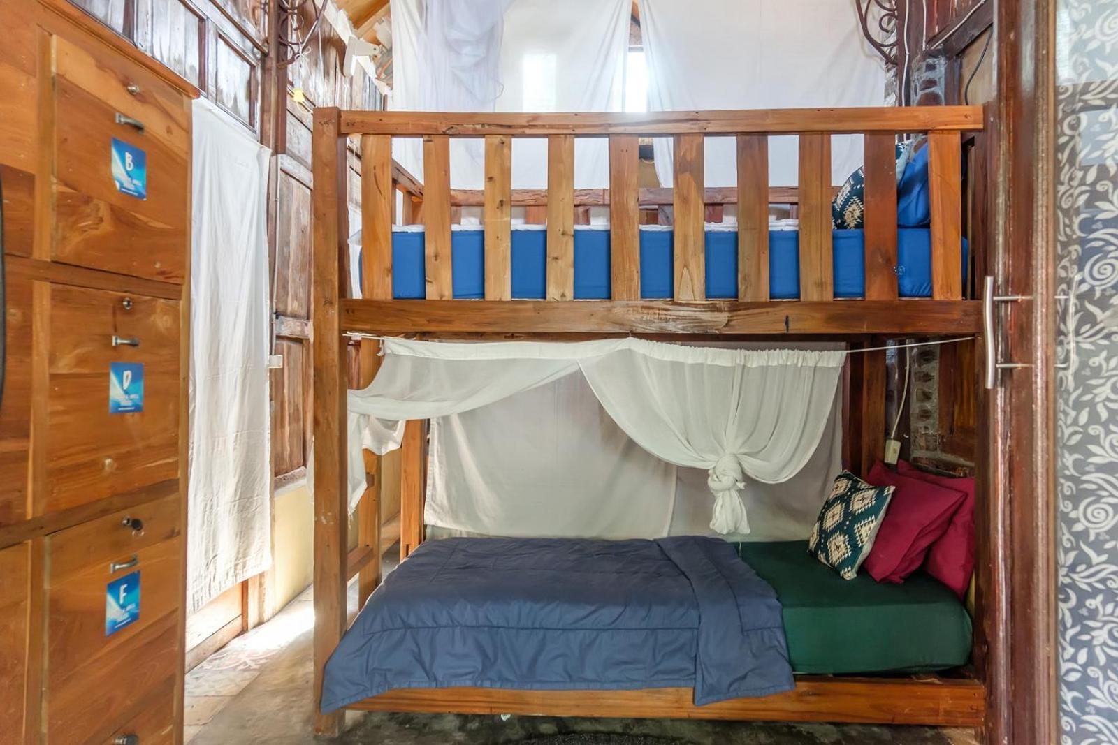 Twospaces Living At Wave And Chill House, Canggu Exterior foto