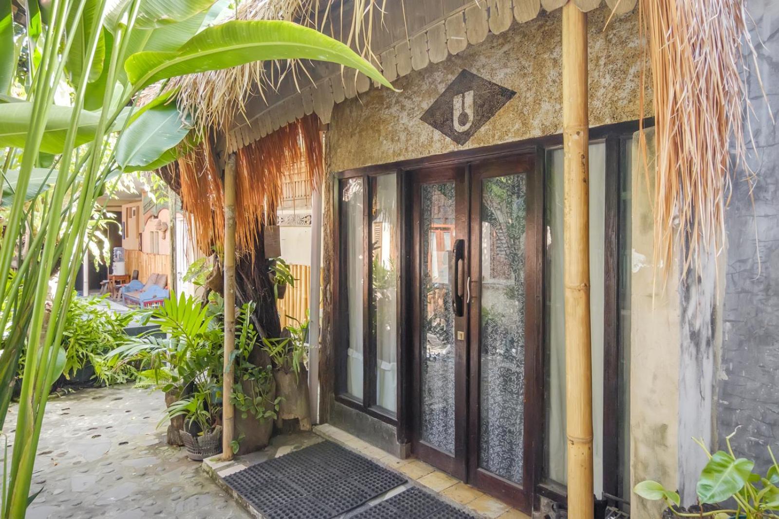 Twospaces Living At Wave And Chill House, Canggu Exterior foto