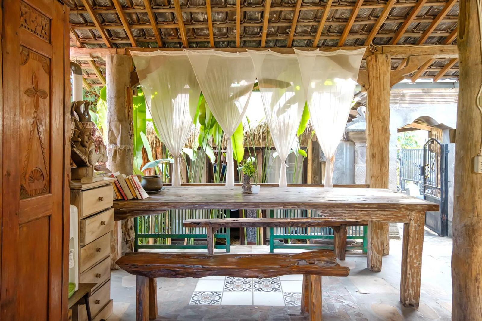 Twospaces Living At Wave And Chill House, Canggu Exterior foto