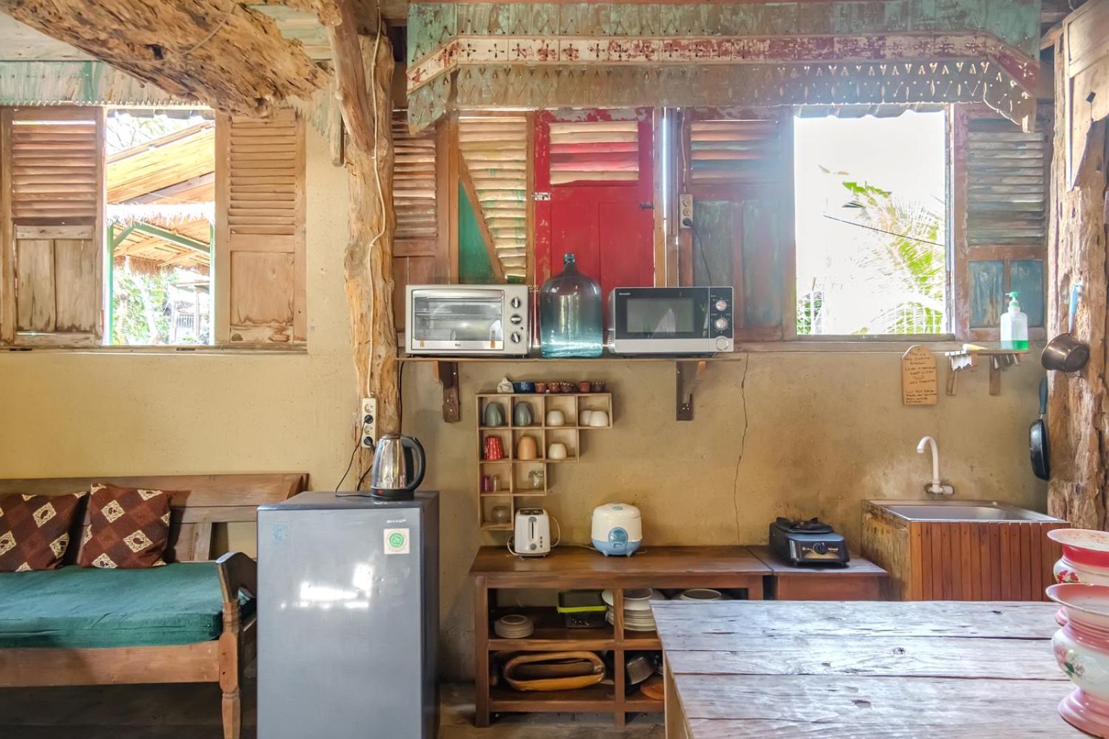Twospaces Living At Wave And Chill House, Canggu Exterior foto
