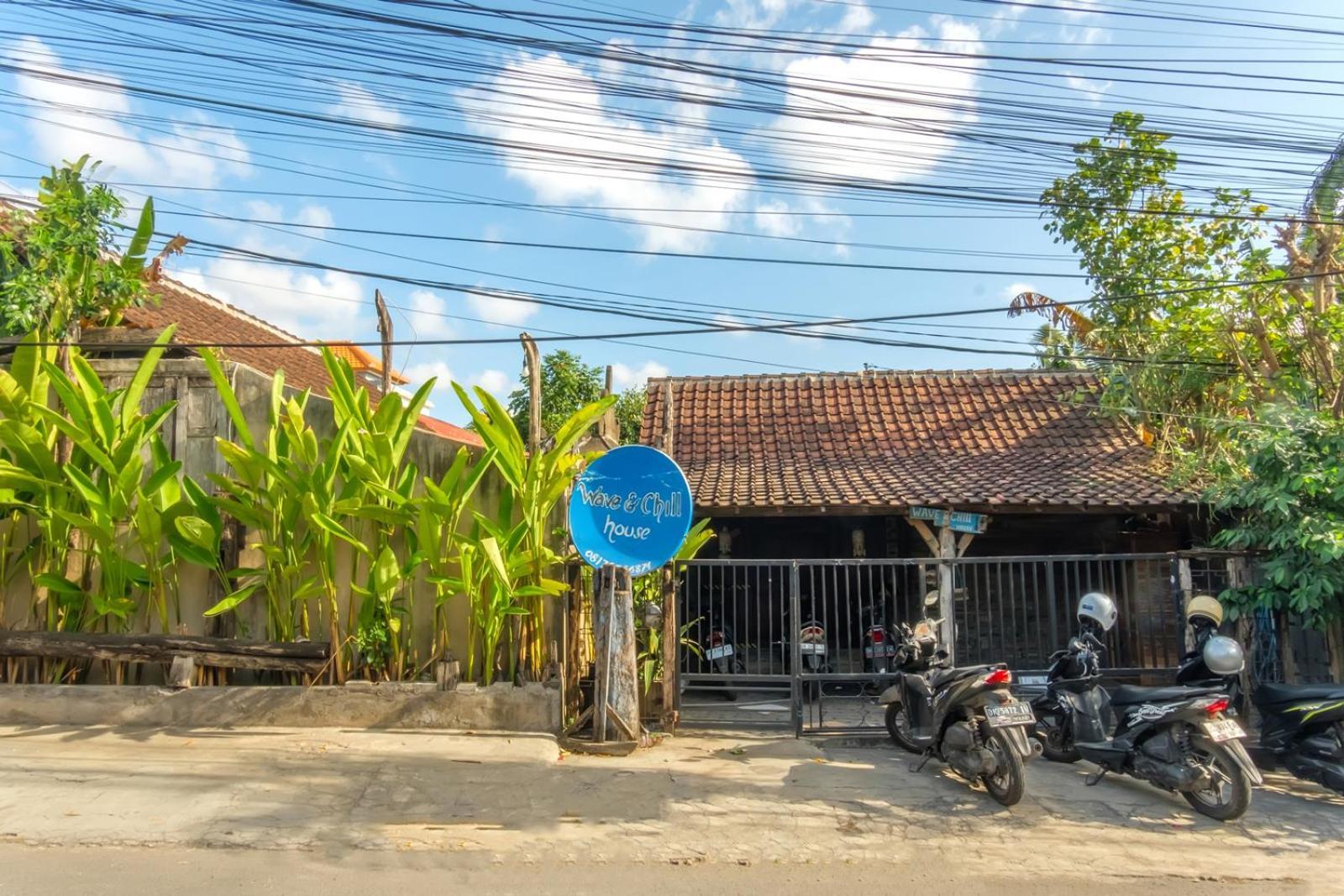 Twospaces Living At Wave And Chill House, Canggu Exterior foto